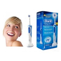 Електрическа четка за зъби Braun Oral B D12
